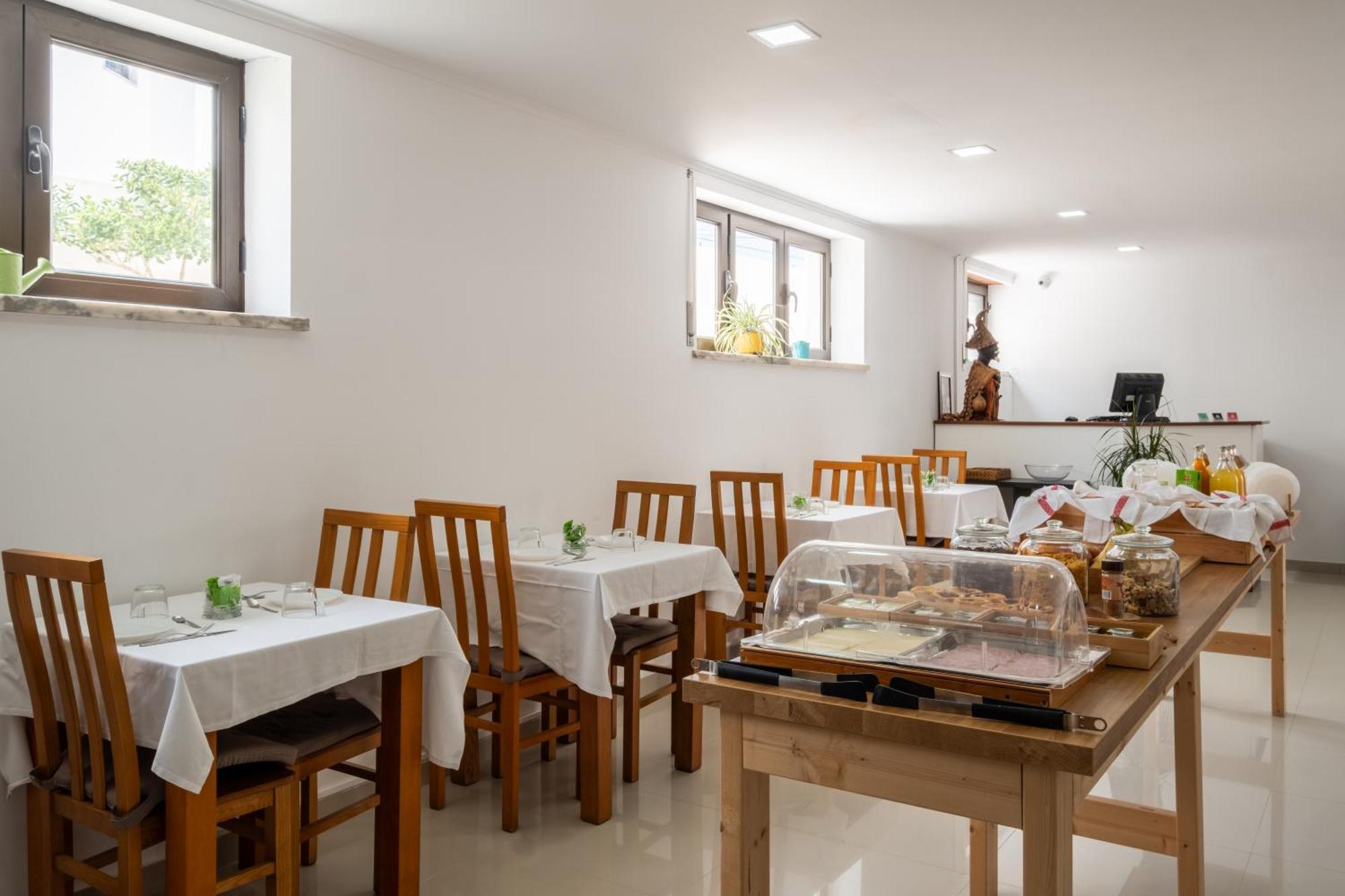 West Side Guesthouse 페니케 외부 사진